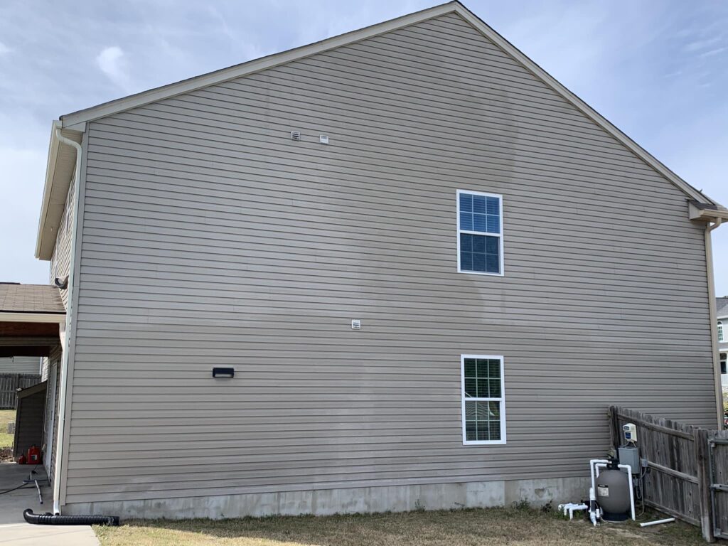 Vinyl Siding Cleaning 5